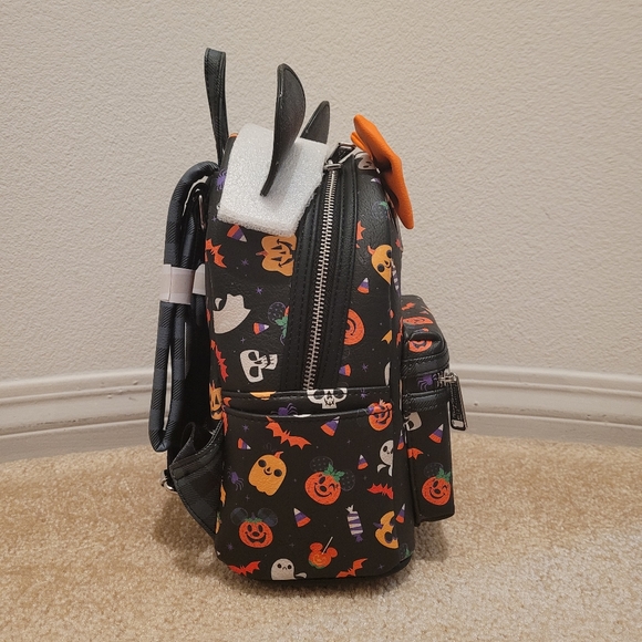 Loungefly Halloween Mickey Mouse AOP backpack - Picture 2 of 4
